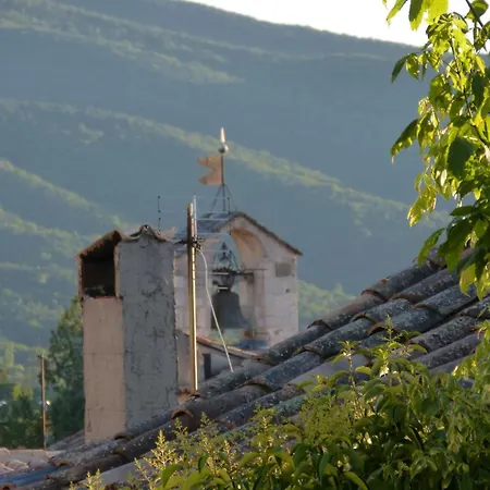 Maison Charmante Et Paisible Сasa de vacaciones *